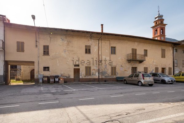 appartamento in vendita a Dronero in zona Tetti