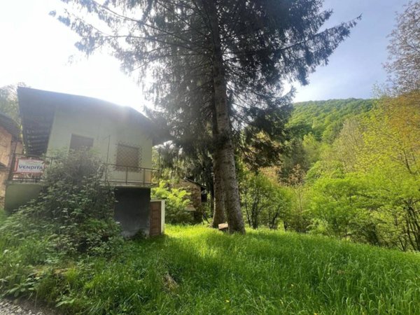 casa indipendente in vendita a Dronero