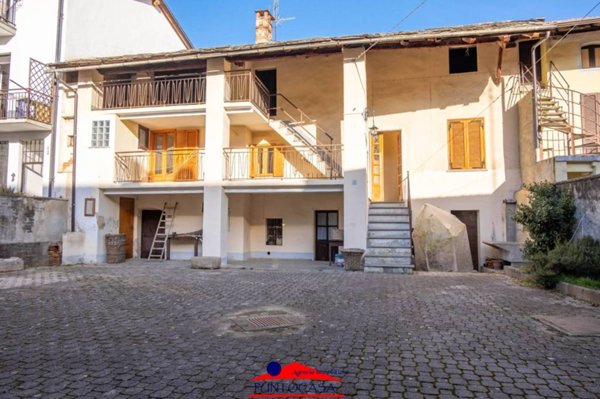 casa indipendente in vendita a Dronero