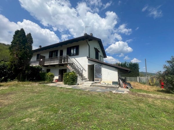 casa indipendente in vendita a Dronero