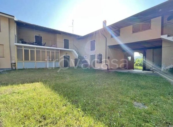 appartamento in vendita a Dronero in zona Tetti