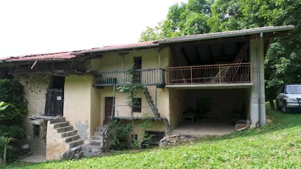 casa indipendente in vendita a Dronero