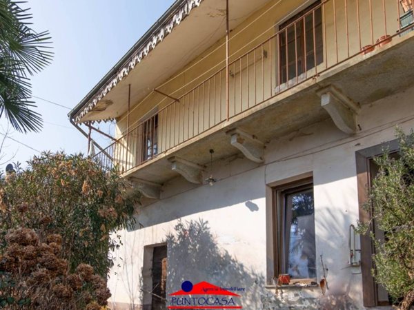 casa indipendente in vendita a Dronero