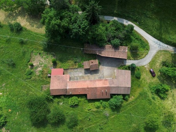 casa indipendente in vendita a Dronero