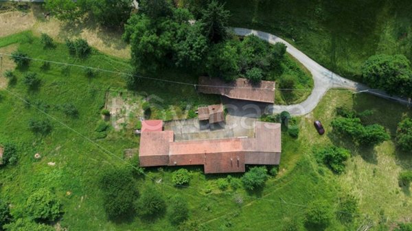 casa indipendente in vendita a Dronero