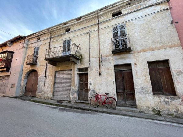 casa indipendente in vendita a Dronero