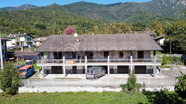 casa indipendente in vendita a Dronero