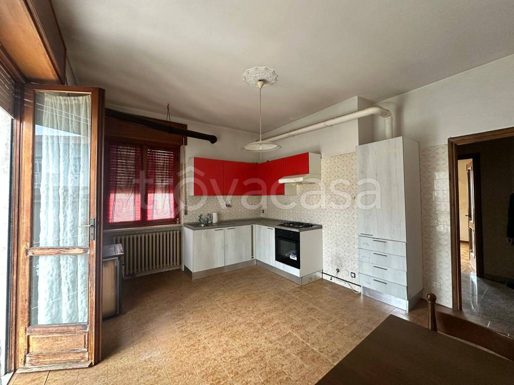 appartamento in vendita a Dronero in zona Borgata Nuova