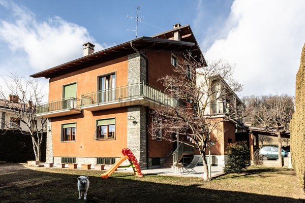 casa indipendente in vendita a Dronero