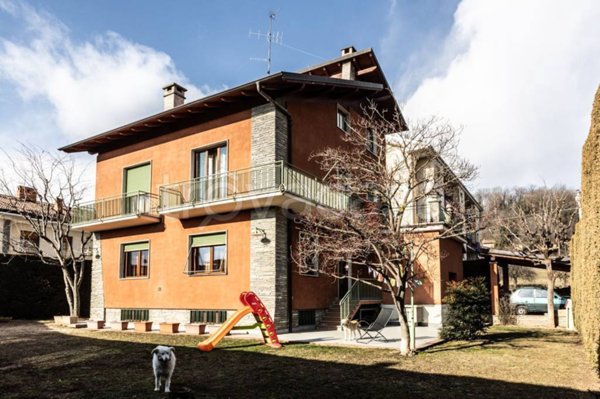 casa indipendente in vendita a Dronero
