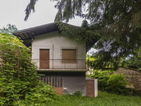 casa indipendente in vendita a Dronero