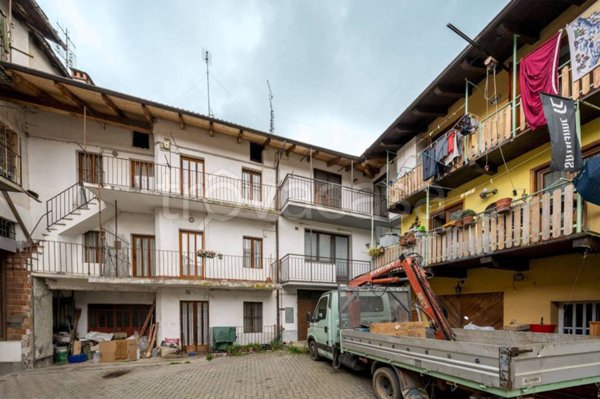 casa indipendente in vendita a Dronero