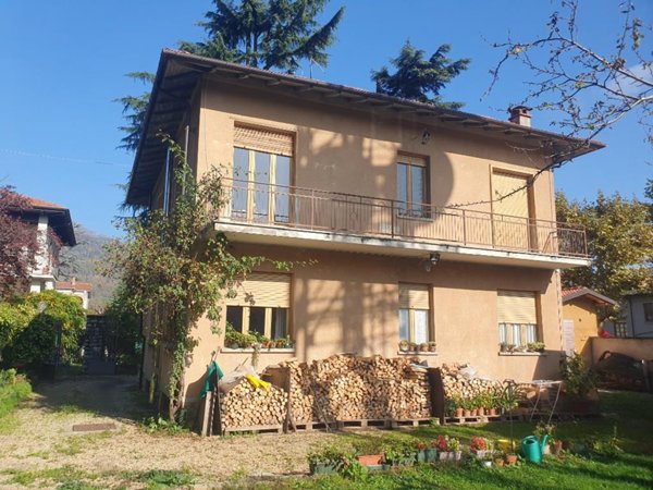 casa indipendente in vendita a Dronero