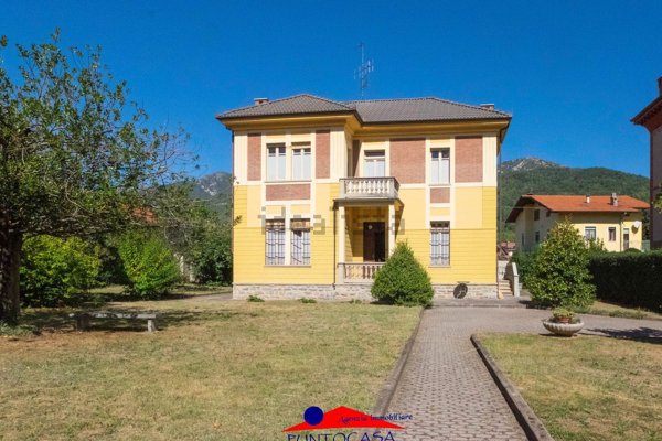 casa indipendente in vendita a Dronero