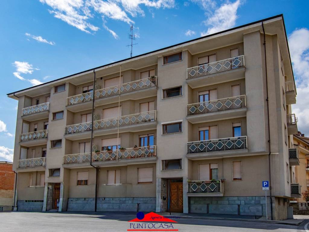 appartamento in vendita a Dronero in zona San Maurizio