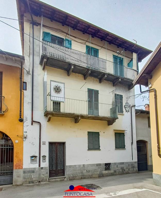 casa indipendente in vendita a Dronero