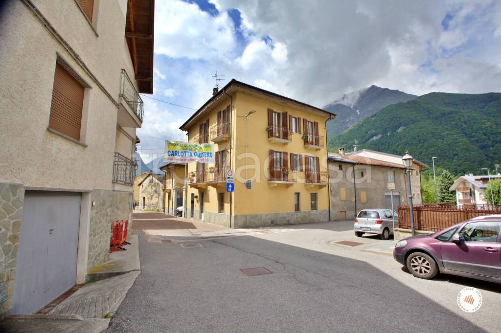appartamento in vendita ad Entracque