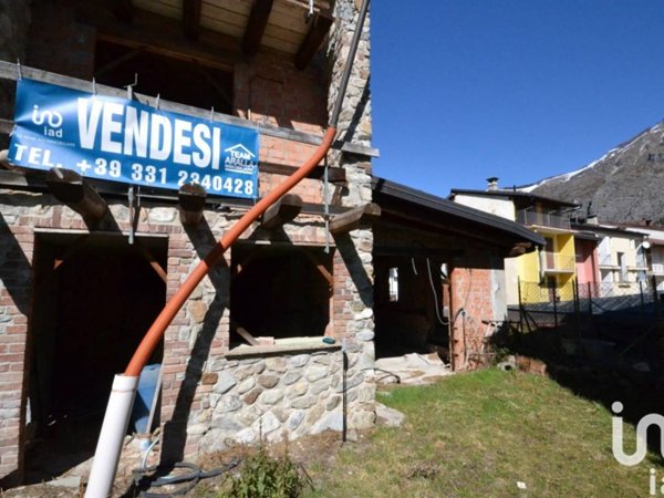 casa indipendente in vendita ad Entracque