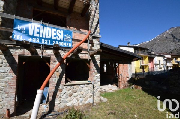 casa indipendente in vendita ad Entracque