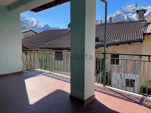 casa indipendente in vendita ad Entracque