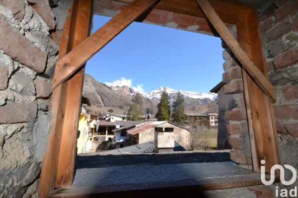 casa indipendente in vendita ad Entracque