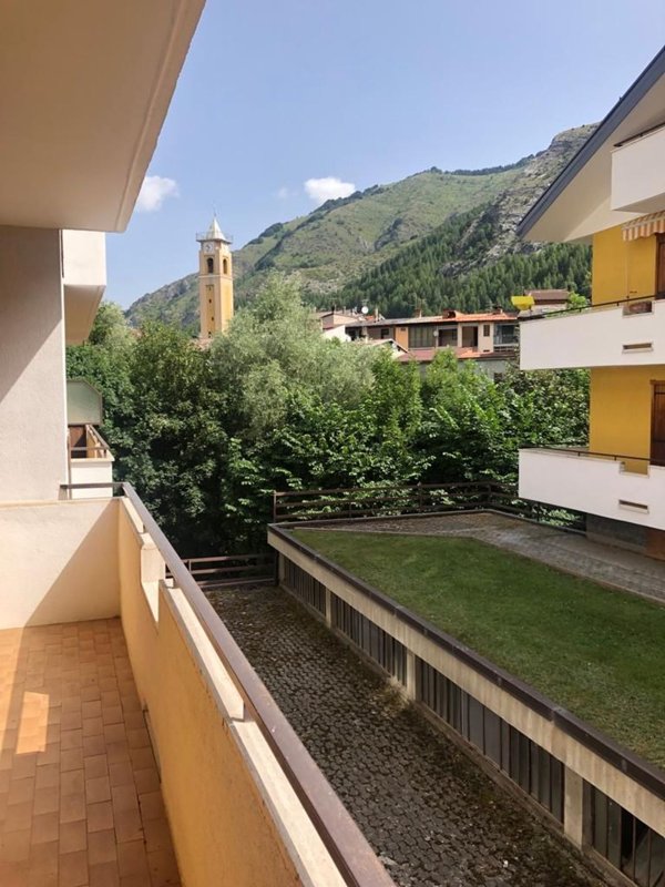 appartamento in vendita ad Entracque