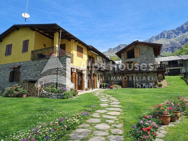 casa indipendente in vendita ad Entracque