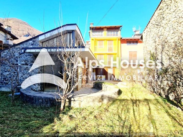 casa indipendente in vendita ad Entracque