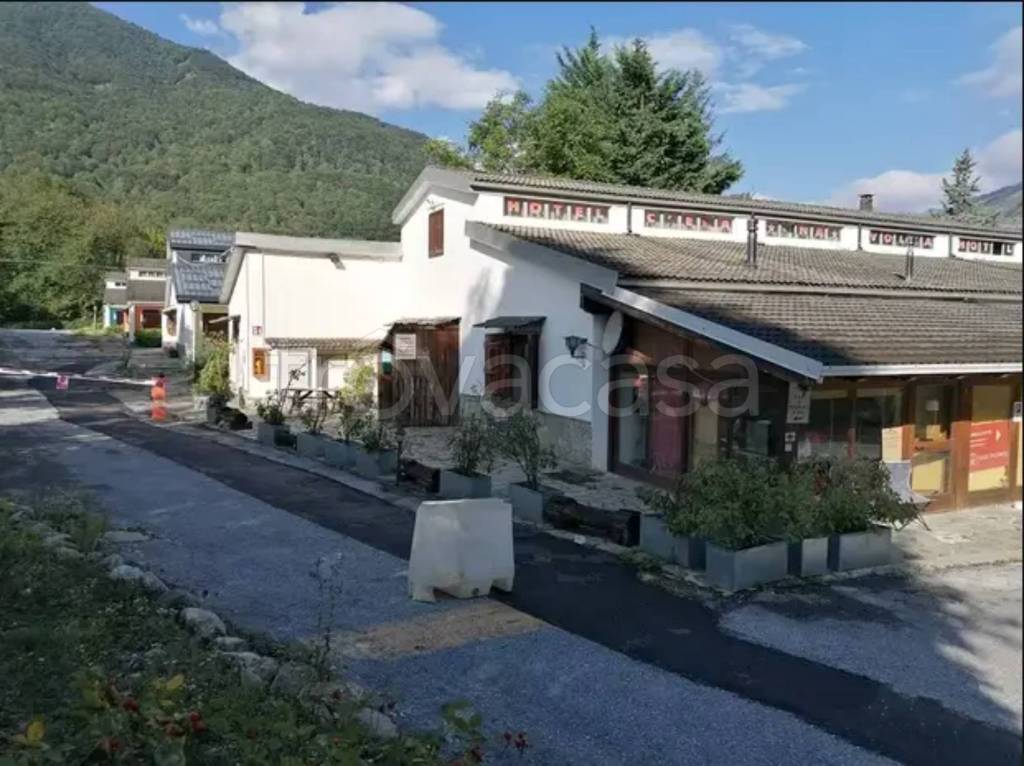 casa indipendente in vendita ad Entracque