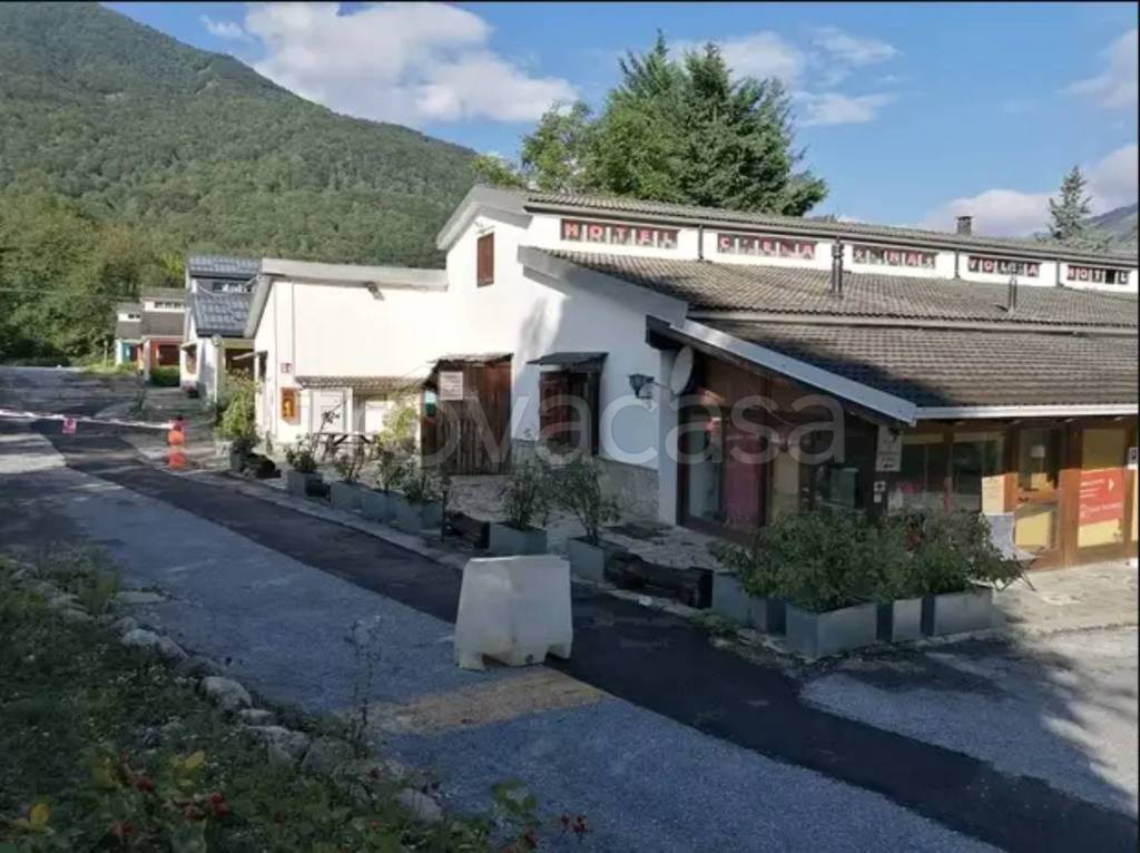 casa indipendente in vendita ad Entracque