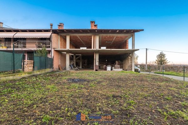 casa indipendente in vendita ad Envie