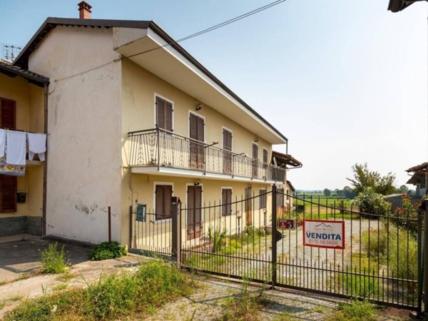 casa indipendente in vendita ad Envie
