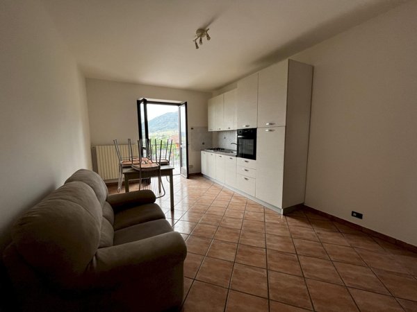 appartamento in vendita ad Envie