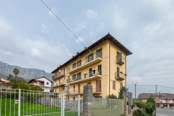 appartamento in vendita ad Envie in zona Occa