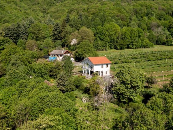 casa indipendente in vendita ad Envie
