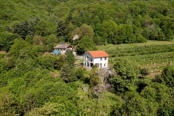 casa indipendente in vendita ad Envie