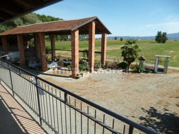 appartamento in vendita ad Envie