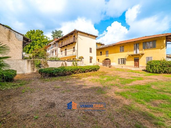 casa indipendente in vendita ad Envie