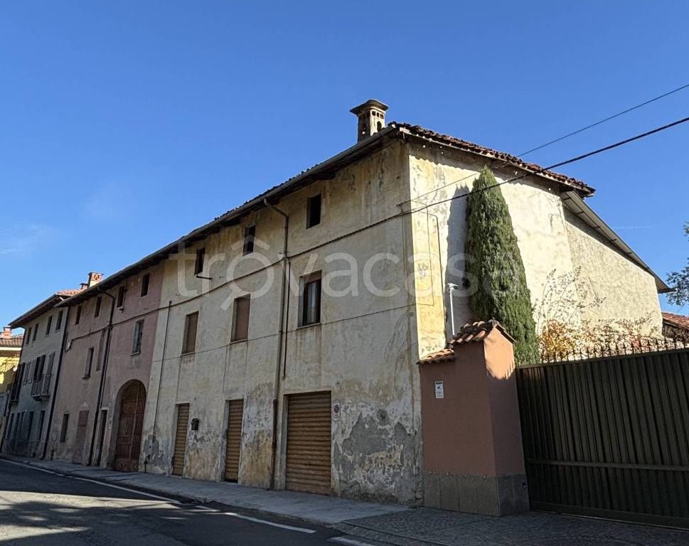 casa indipendente in vendita ad Envie