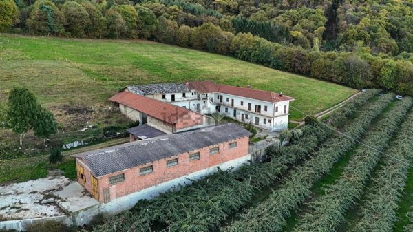 casa indipendente in vendita ad Envie