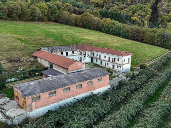 casa indipendente in vendita ad Envie