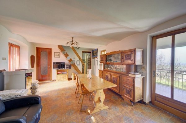 casa indipendente in vendita ad Envie