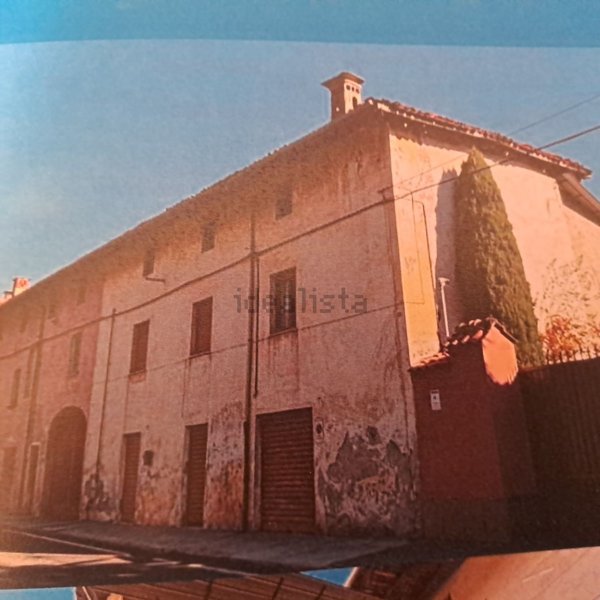 appartamento in vendita ad Envie