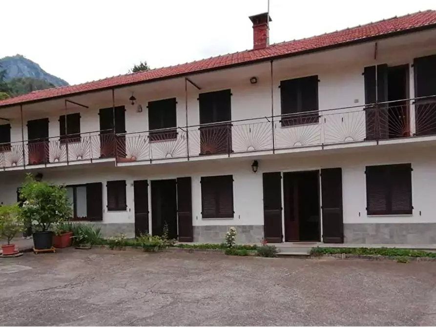 casa indipendente in vendita ad Envie