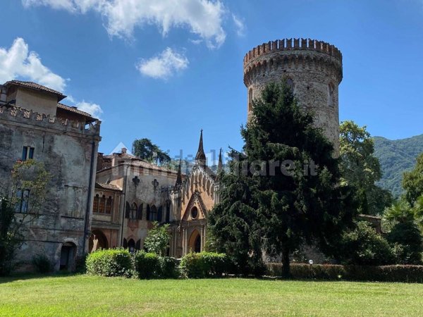 appartamento in vendita ad Envie in zona Occa