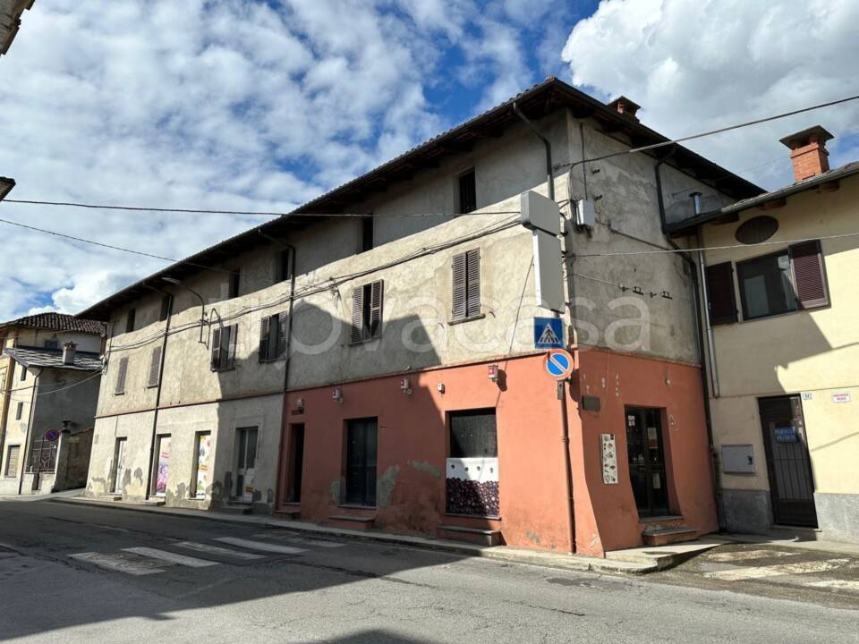 appartamento in vendita ad Envie