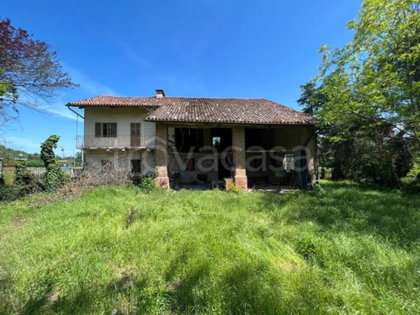casa indipendente in vendita a Farigliano