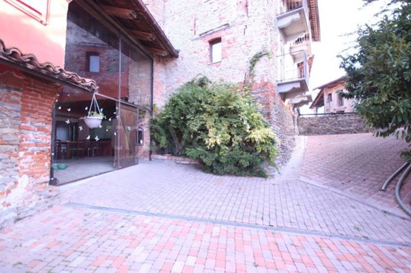 negozio in vendita a Farigliano