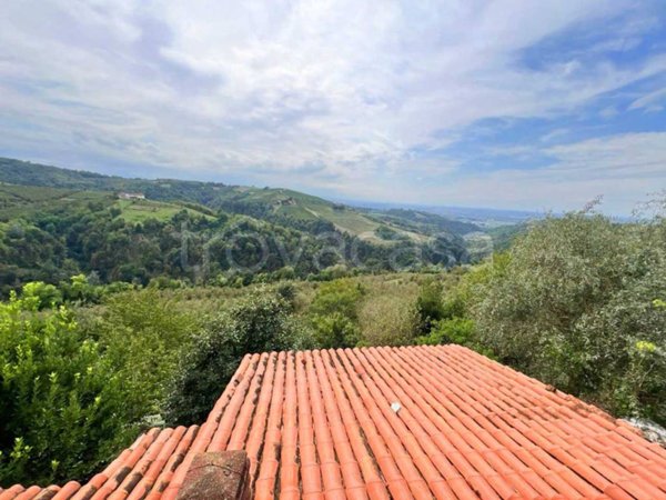 casa indipendente in vendita a Farigliano