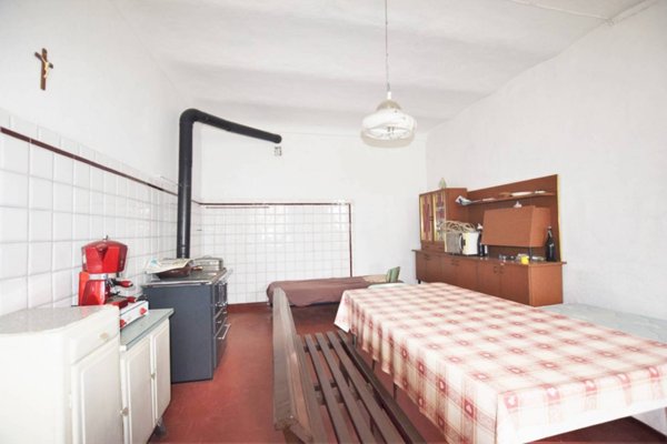 casa indipendente in vendita a Farigliano